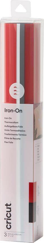 Cricut Everyday Iron-On 30x30cm 3-sheet Sampler (Elegance); 3 sheets 30 cm x 30 cm (12” x 12”) Everyday Iron-On in Black, White, Red; Excellent results on the widest variety of materials and projects; Outlasts 50+ washes!; Cuts beautifully and weeds easily; Layer up to 3 colors for standout patterns and projects